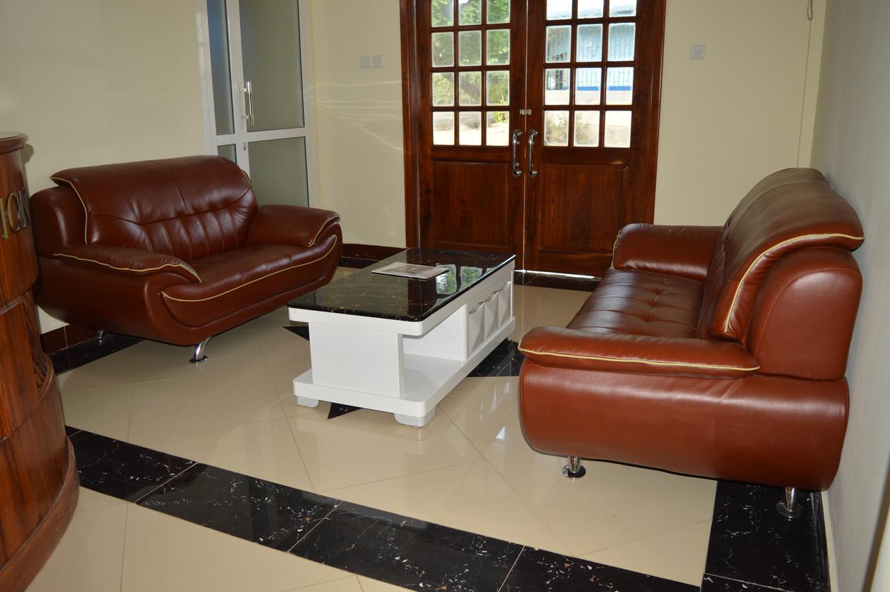 Africana Grand Hotel Arusha Esterno foto