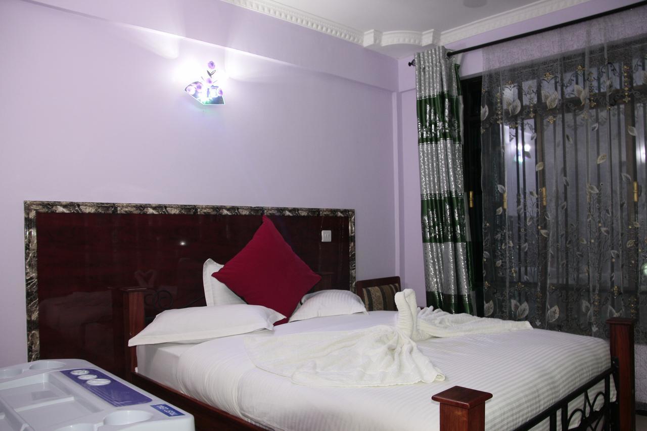 Africana Grand Hotel Arusha Esterno foto