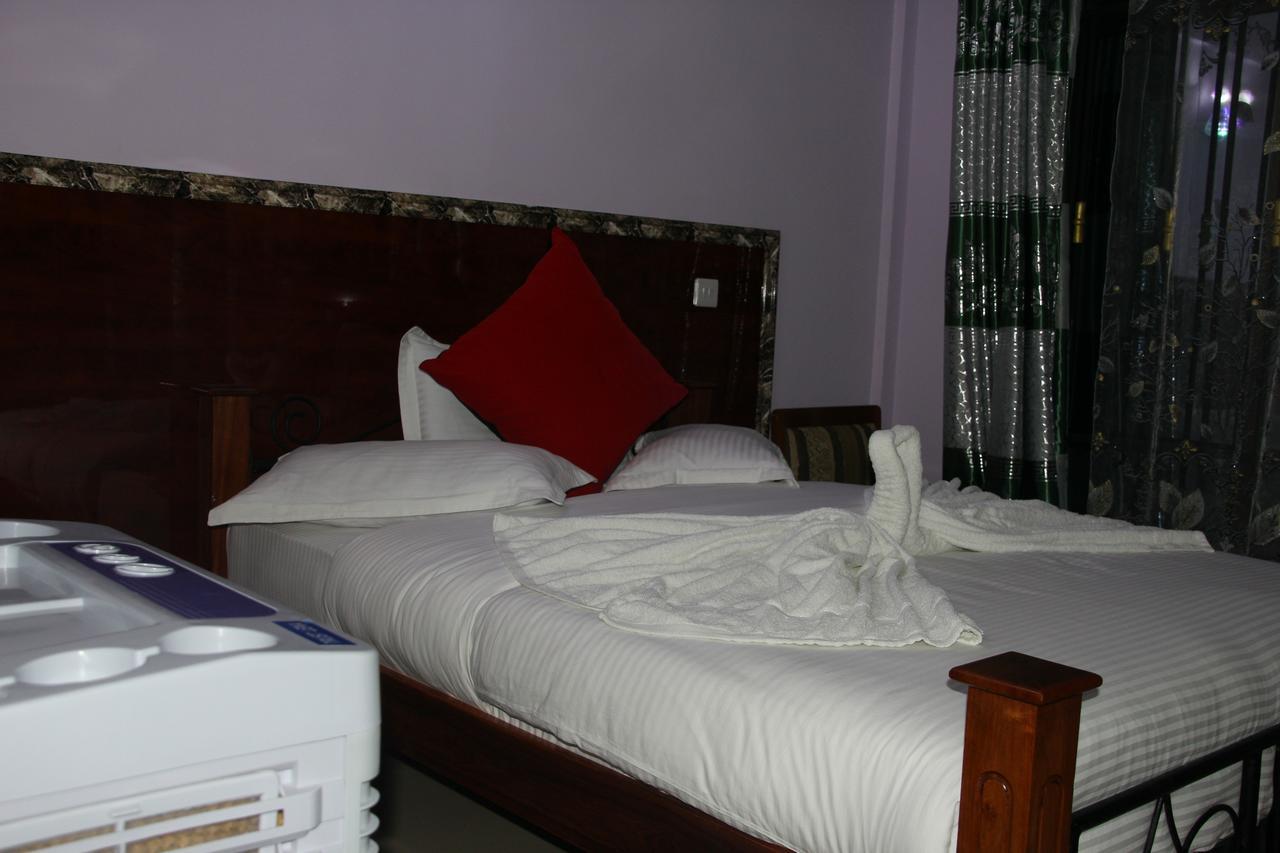 Africana Grand Hotel Arusha Esterno foto