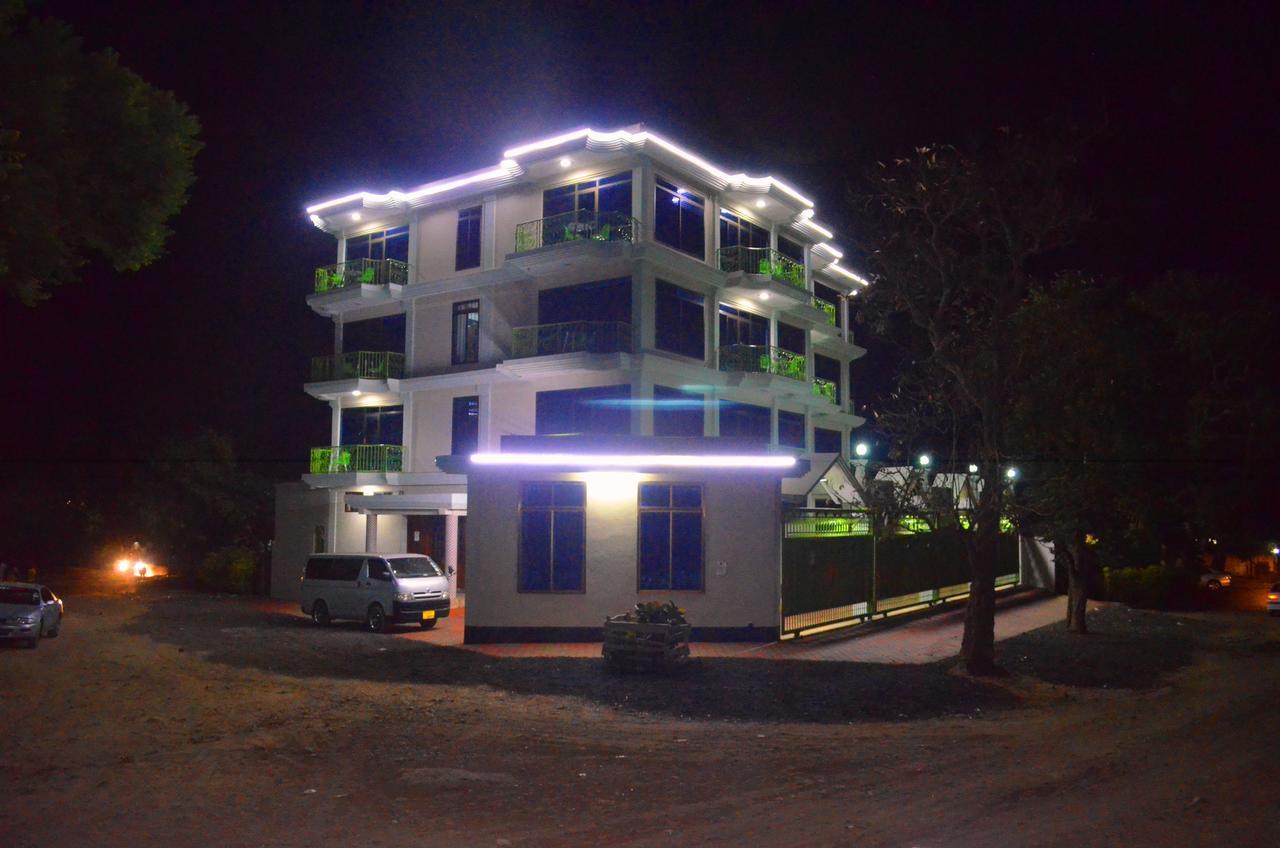 Africana Grand Hotel Arusha Esterno foto